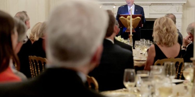 Trump says 10 hostages will be returning from Gaza ‘very shortly’ during White House dinner with allies