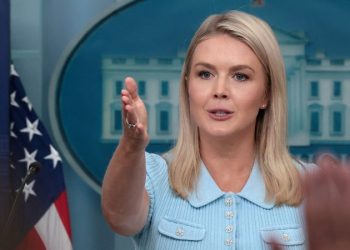 White House sends mixed signals in Russia ‘hoax’ blame game