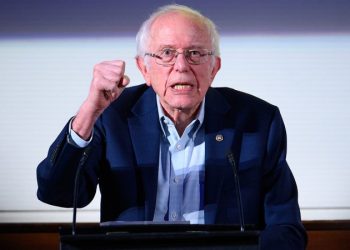 Bernie Sanders ripped after clash with GOP audience member over gov’t shutdown blame: ‘Just got wrecked’