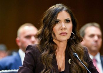 Kristi Noem’s firing fails to sway Democrats as DHS shutdown drags on